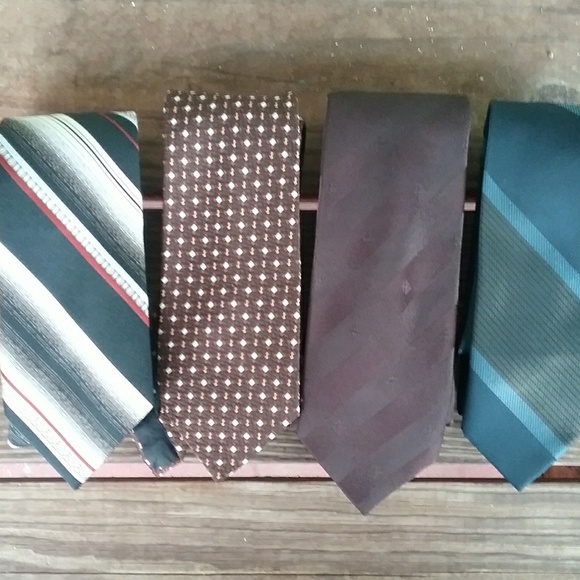 Other - Vintage Collection of Four 70's Ties